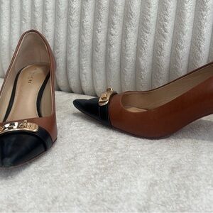 Coach Women's Black and Tan Heels